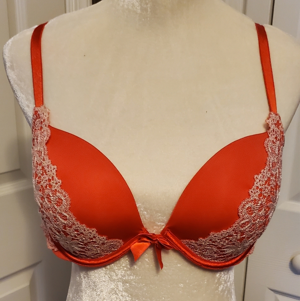 Victorias Secret Red Lace Push up Bra